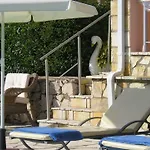 Villa Perigiali Nidhrion